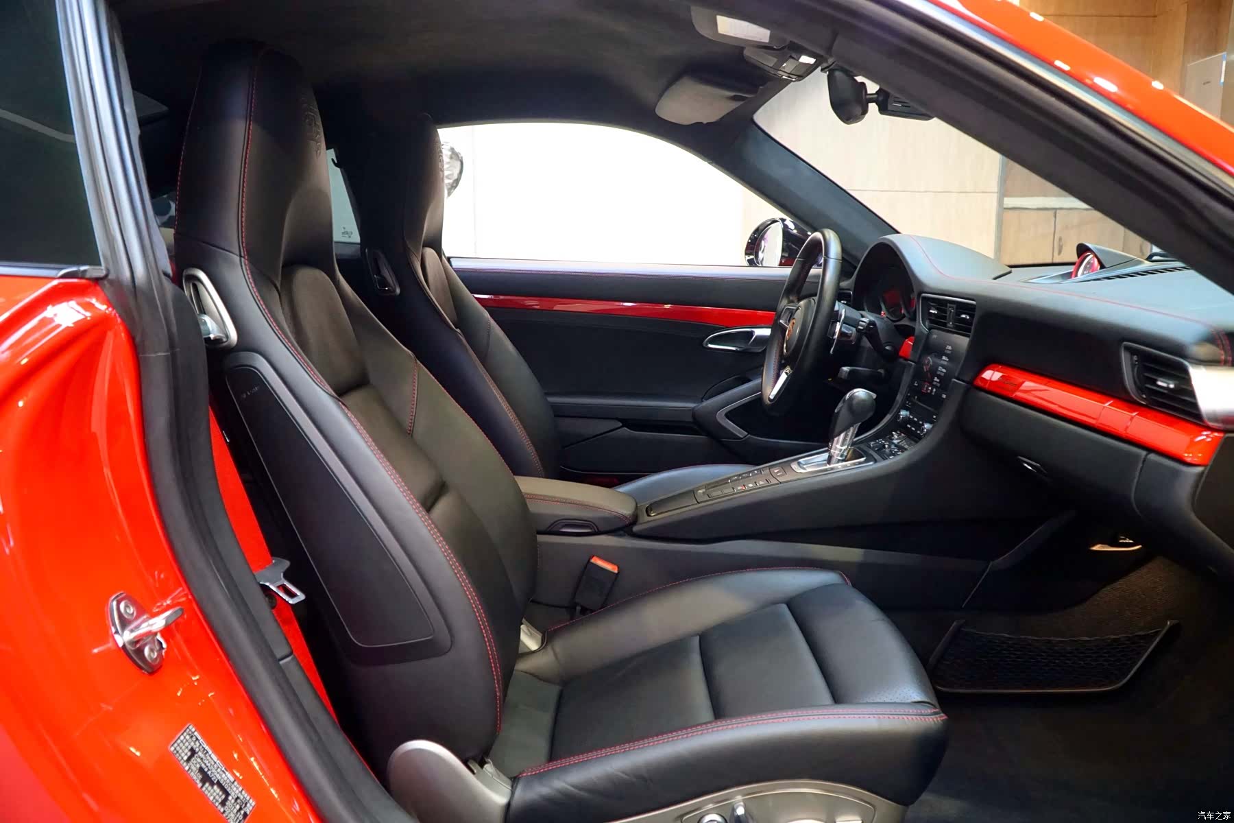 Porsche 911, 2019 8