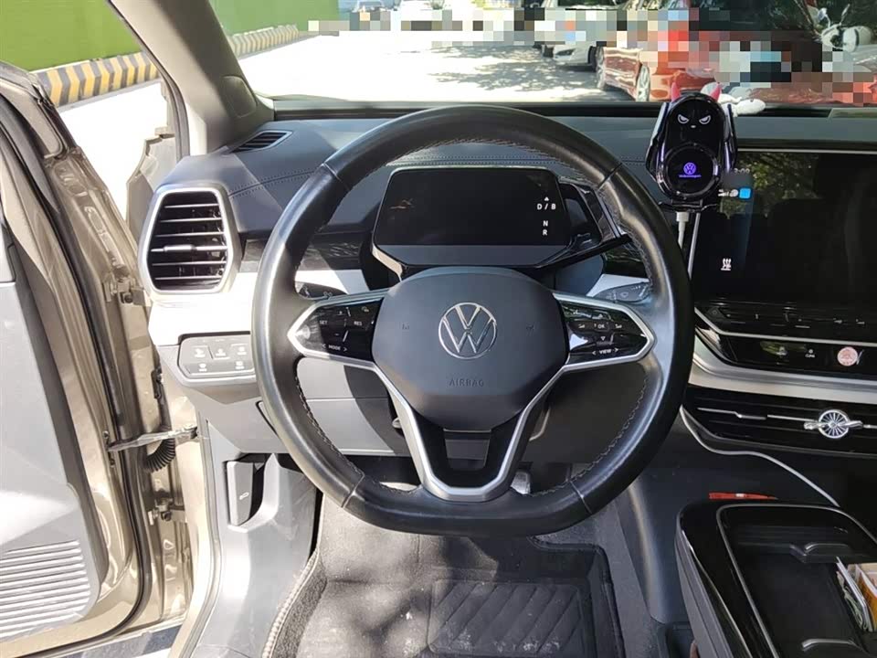 Volkswagen ID.6 CROZZ