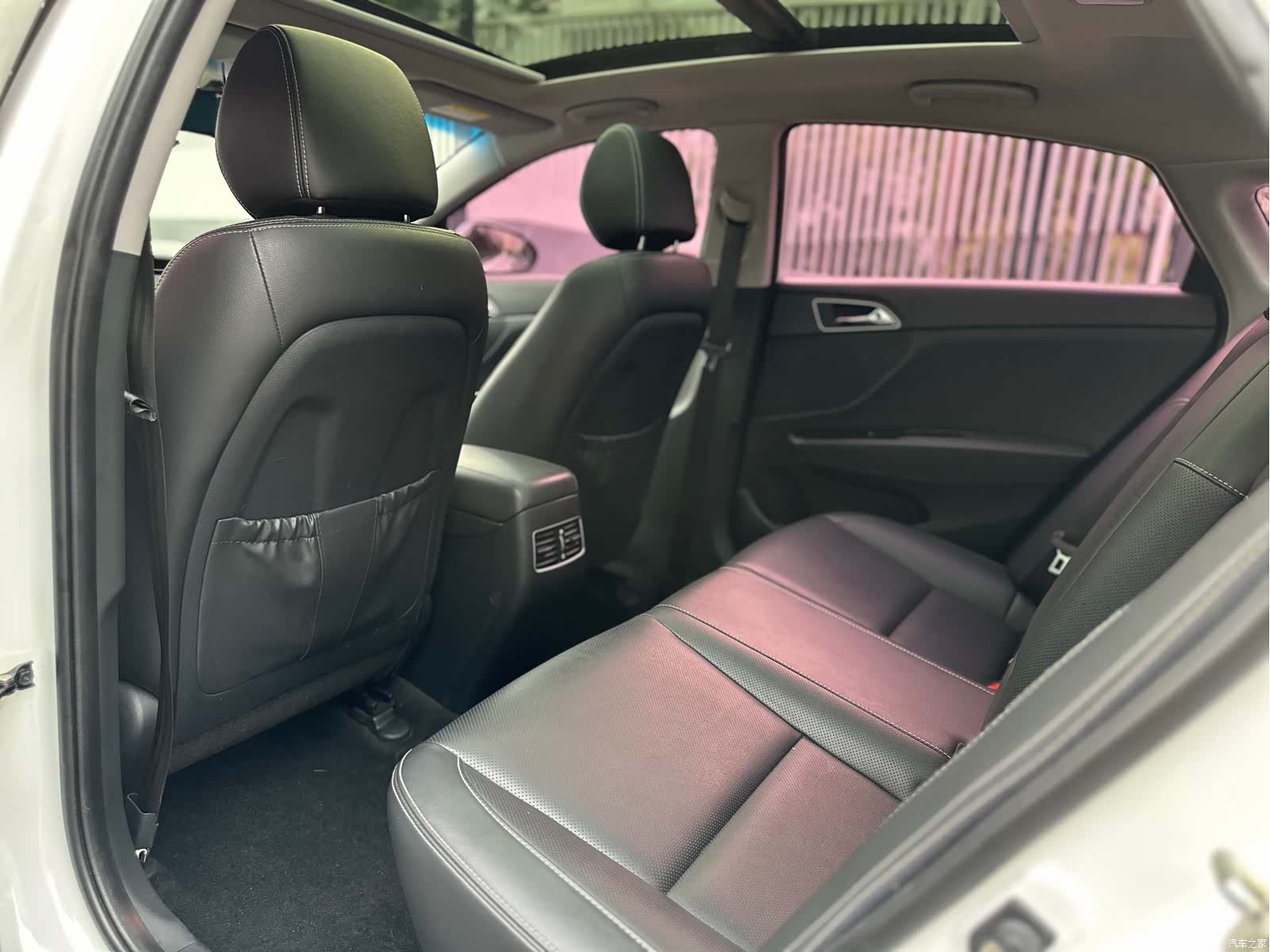Hyundai GLS, 2017 15