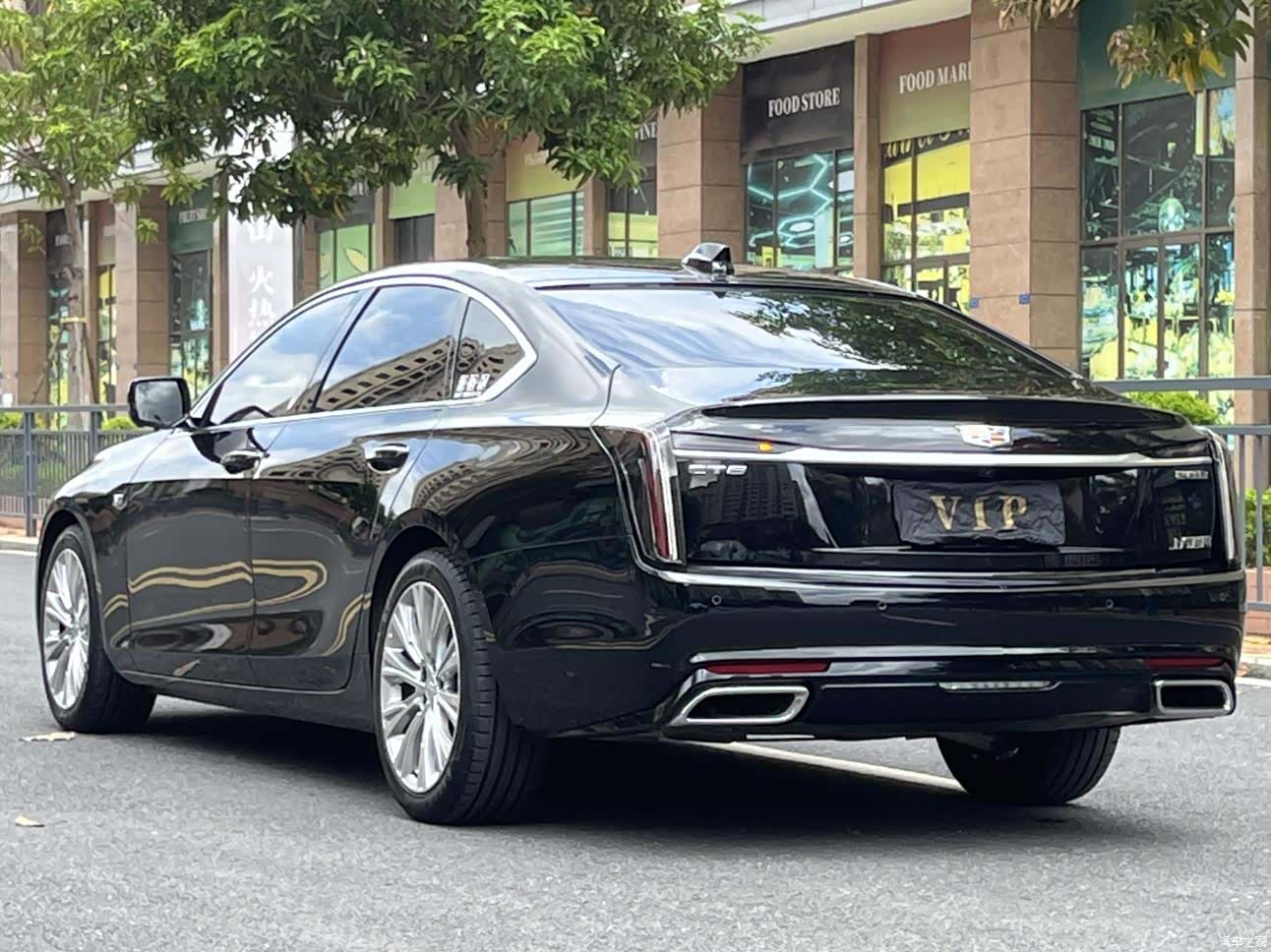 Cadillac CT6, 2023 все фото