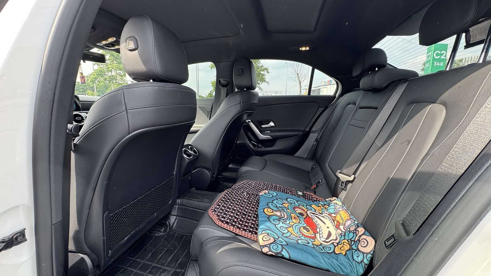 Mercedes-Benz A-Class, 2019 14