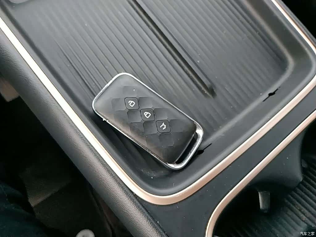 Wuling Starlight, 2024 9