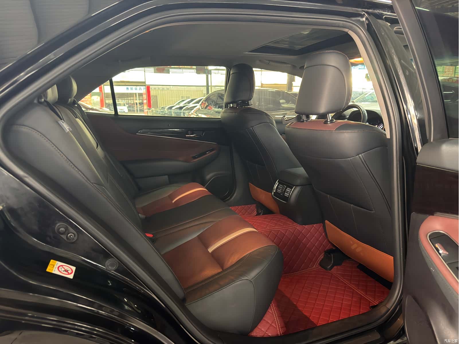 Toyota Crown, 2017 17