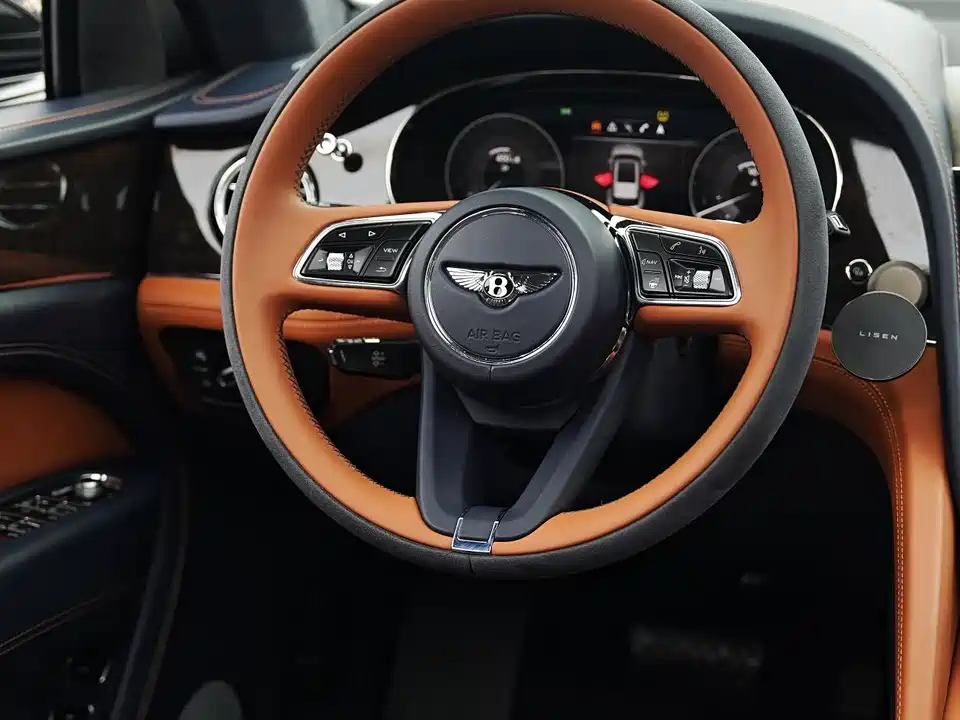 Bentley Tim Yue Bentley Tim Yue