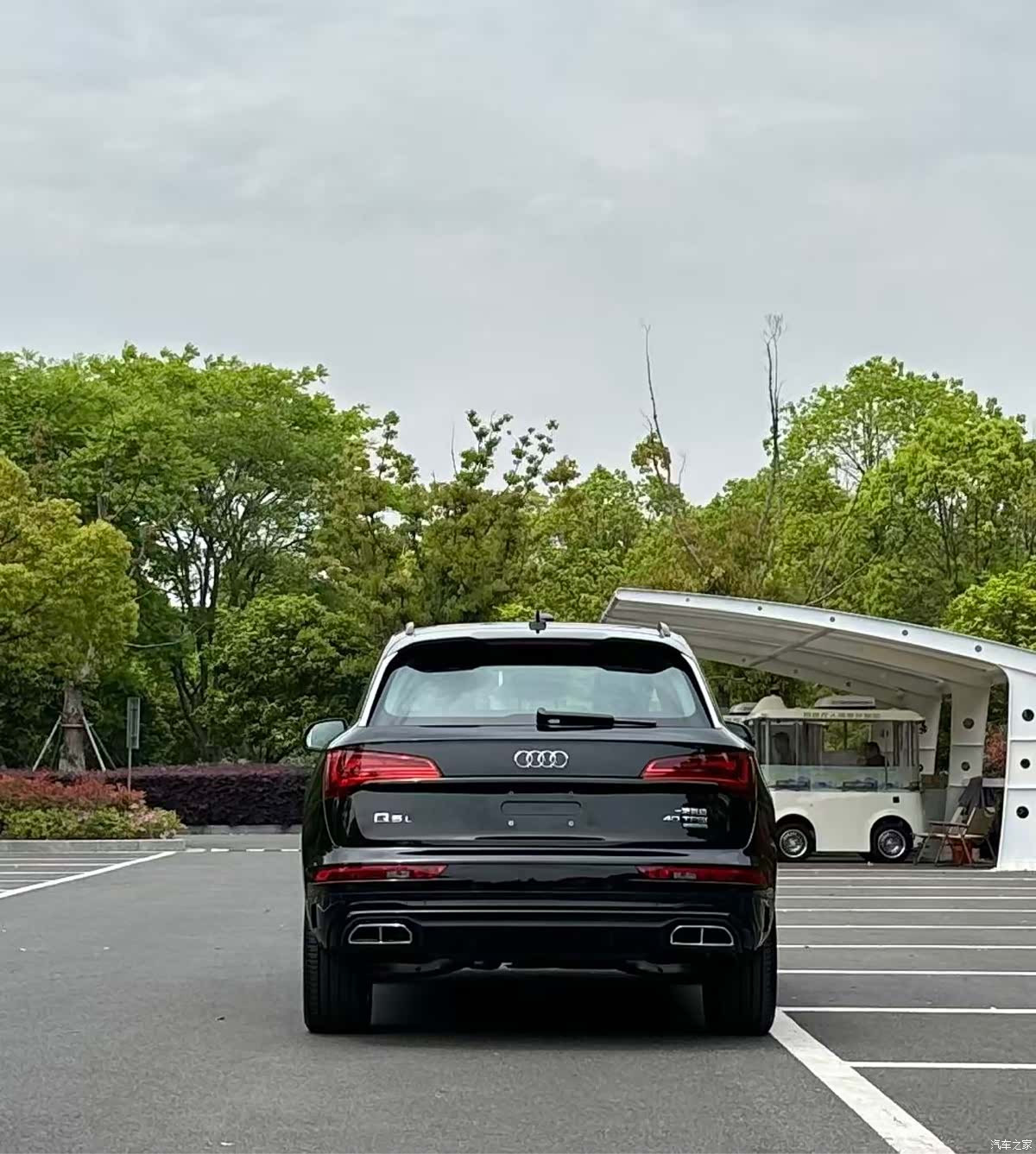 Audi Q5L, 1900 все фото