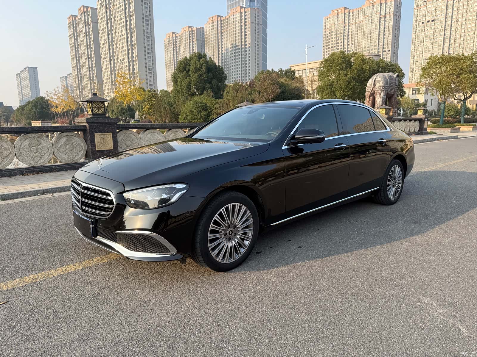 Mercedes-Benz E-Class, 2022 3