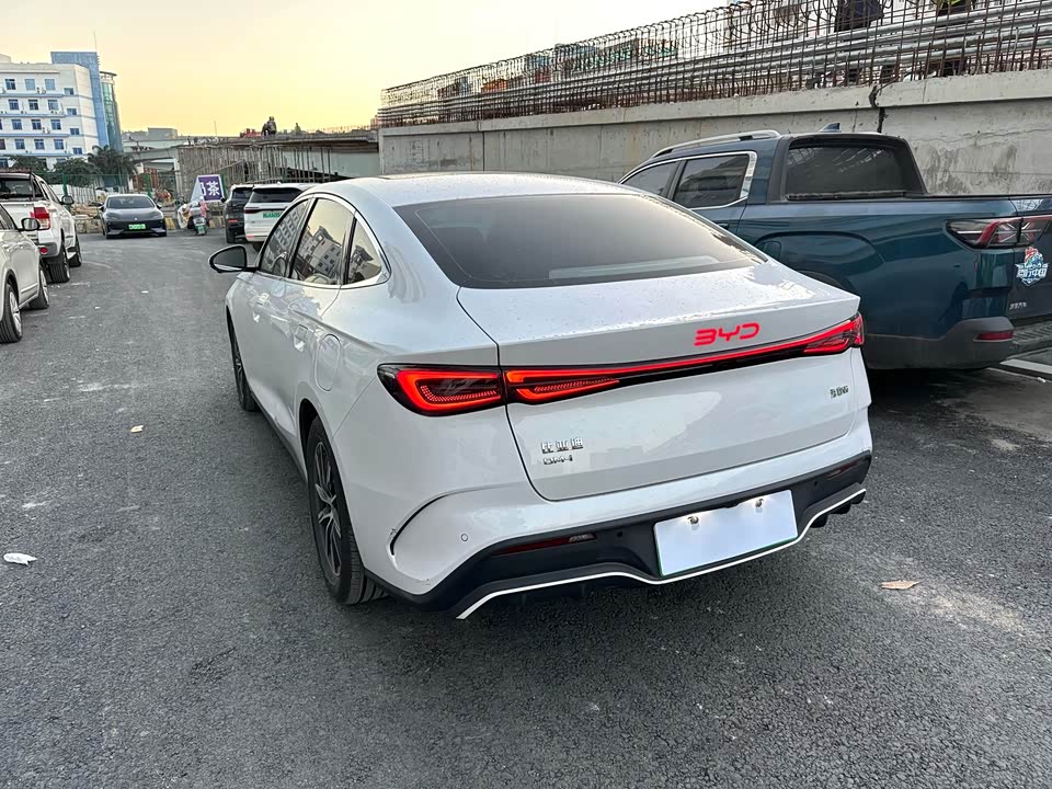 BYD Seal 06
