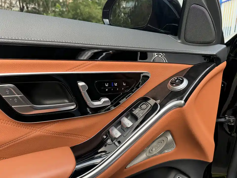 Mercedes-Benz Maybach S-class