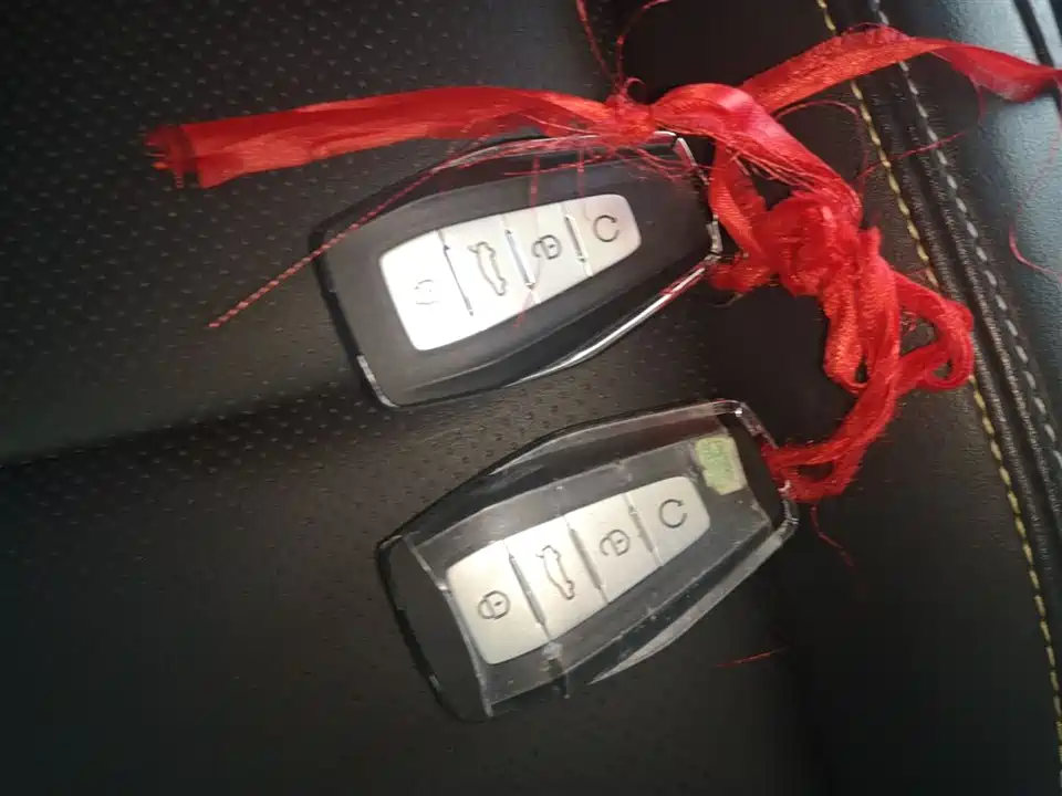 Geely Emgrand L HiP Geely Emgrand L HiP