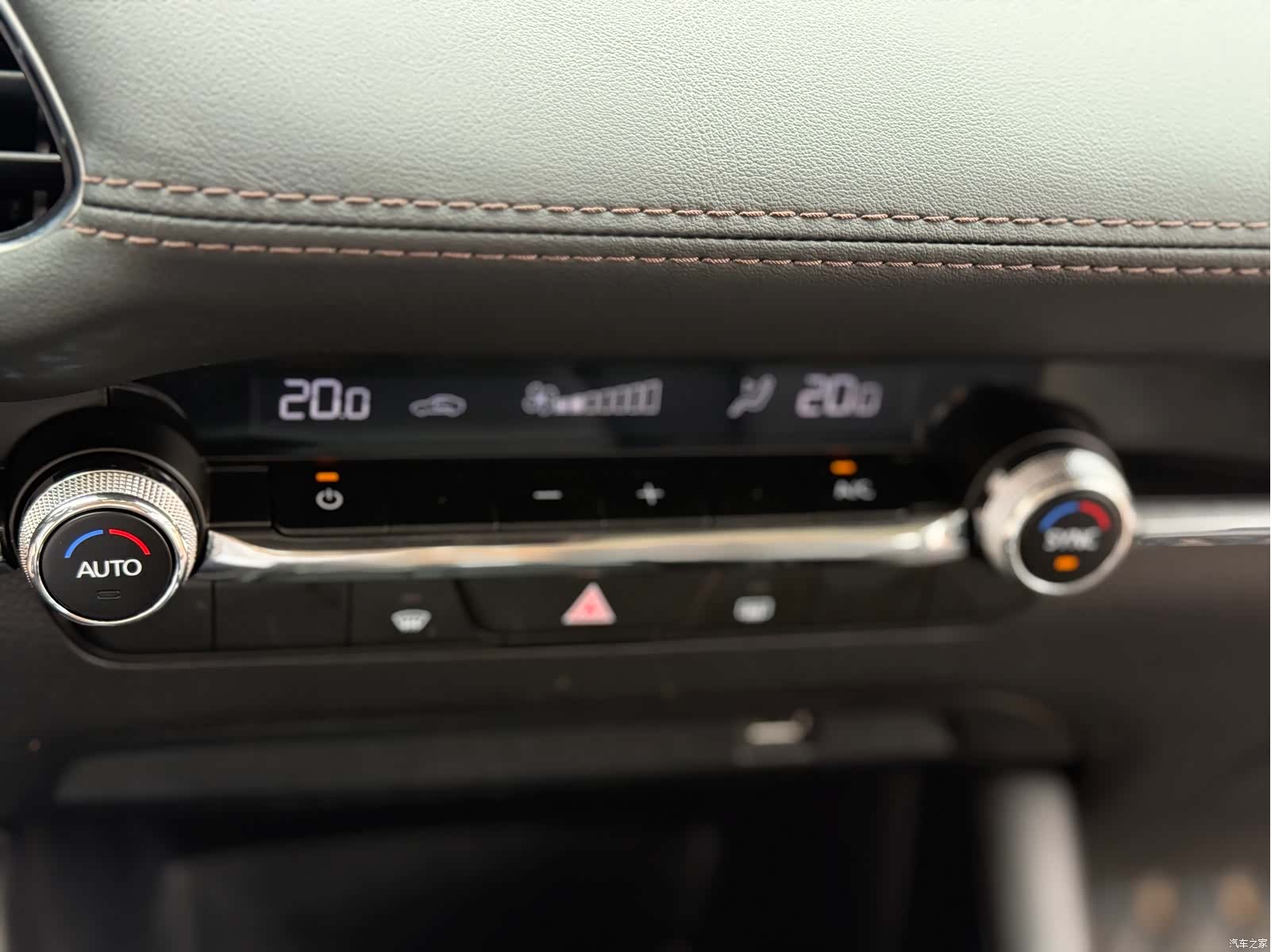 Mazda Mazda3, 2021 26