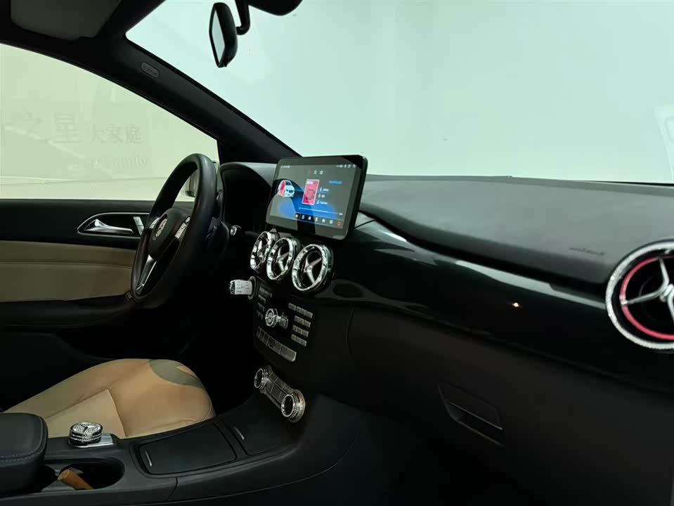 Mercedes-Benz Class B