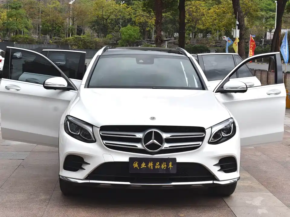 Mercedes-Benz GLC Mercedes-Benz GLC