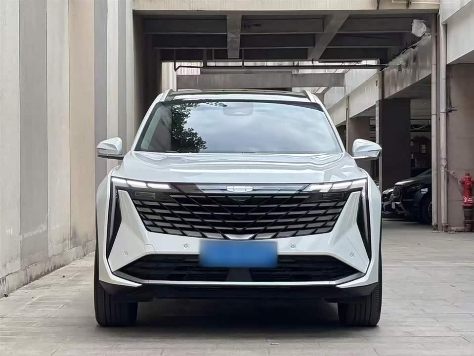 Geely Atlas L