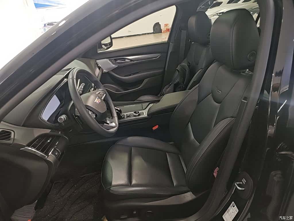Cadillac CT5, 2024 15