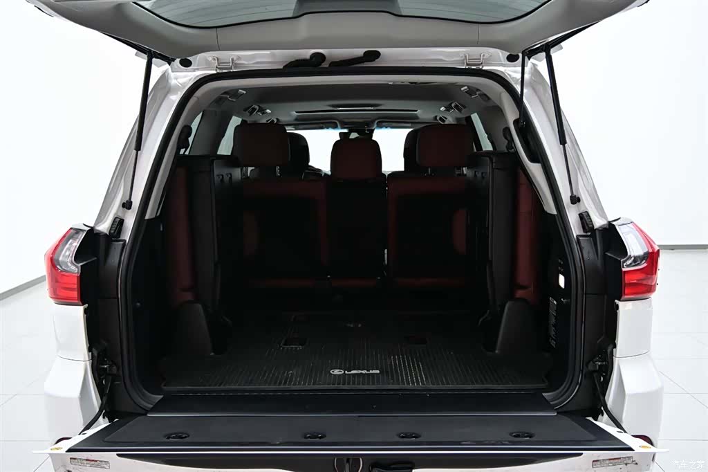 Lexus LX, 2022 39