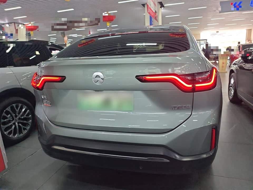 NIO EC6