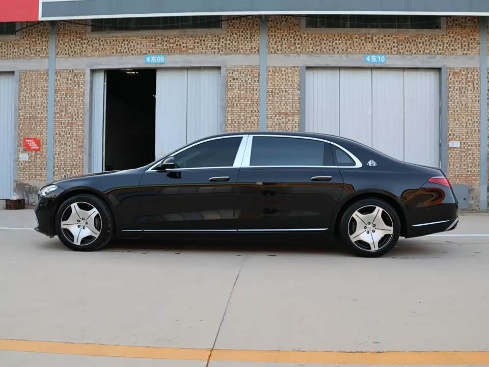 Mercedes-Benz Maybach S-class