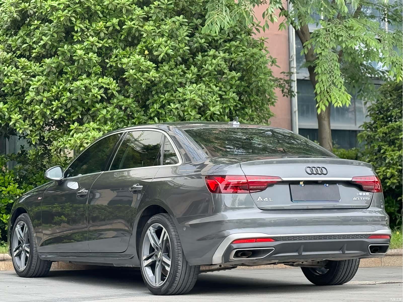 Audi A4L, 2020 11