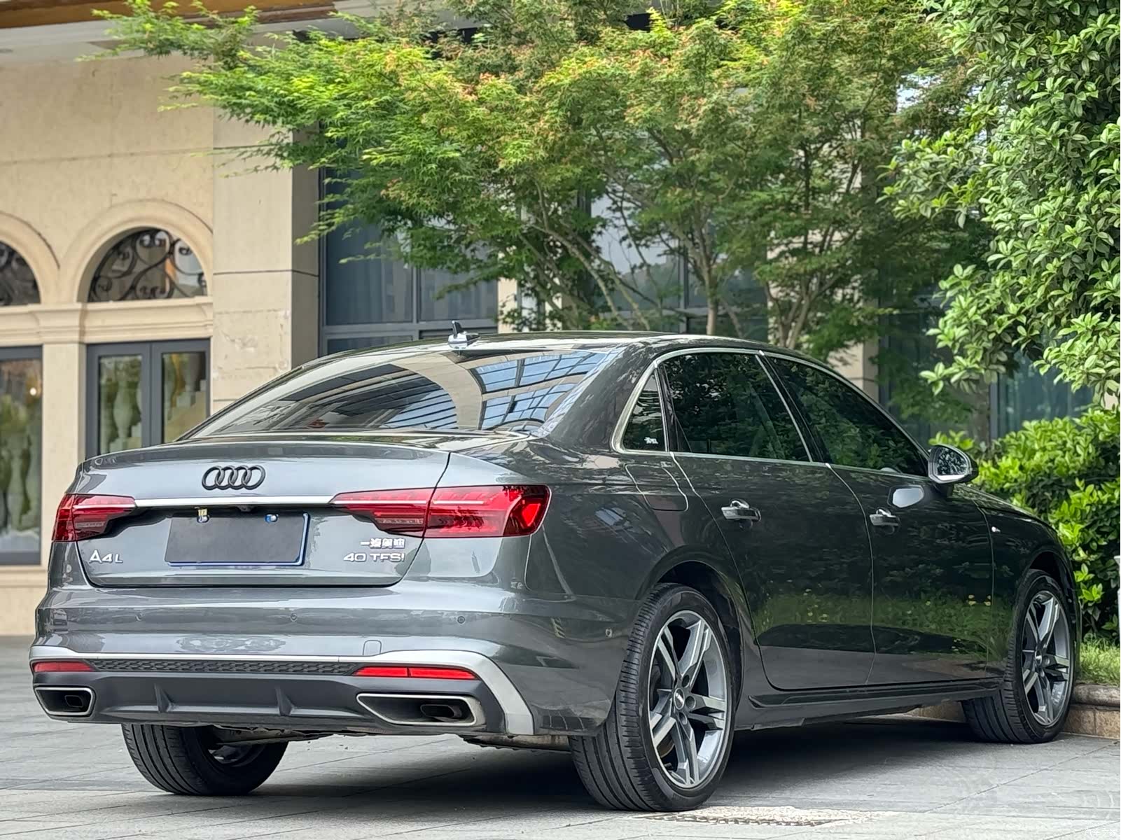 Audi A4L, 2020 9