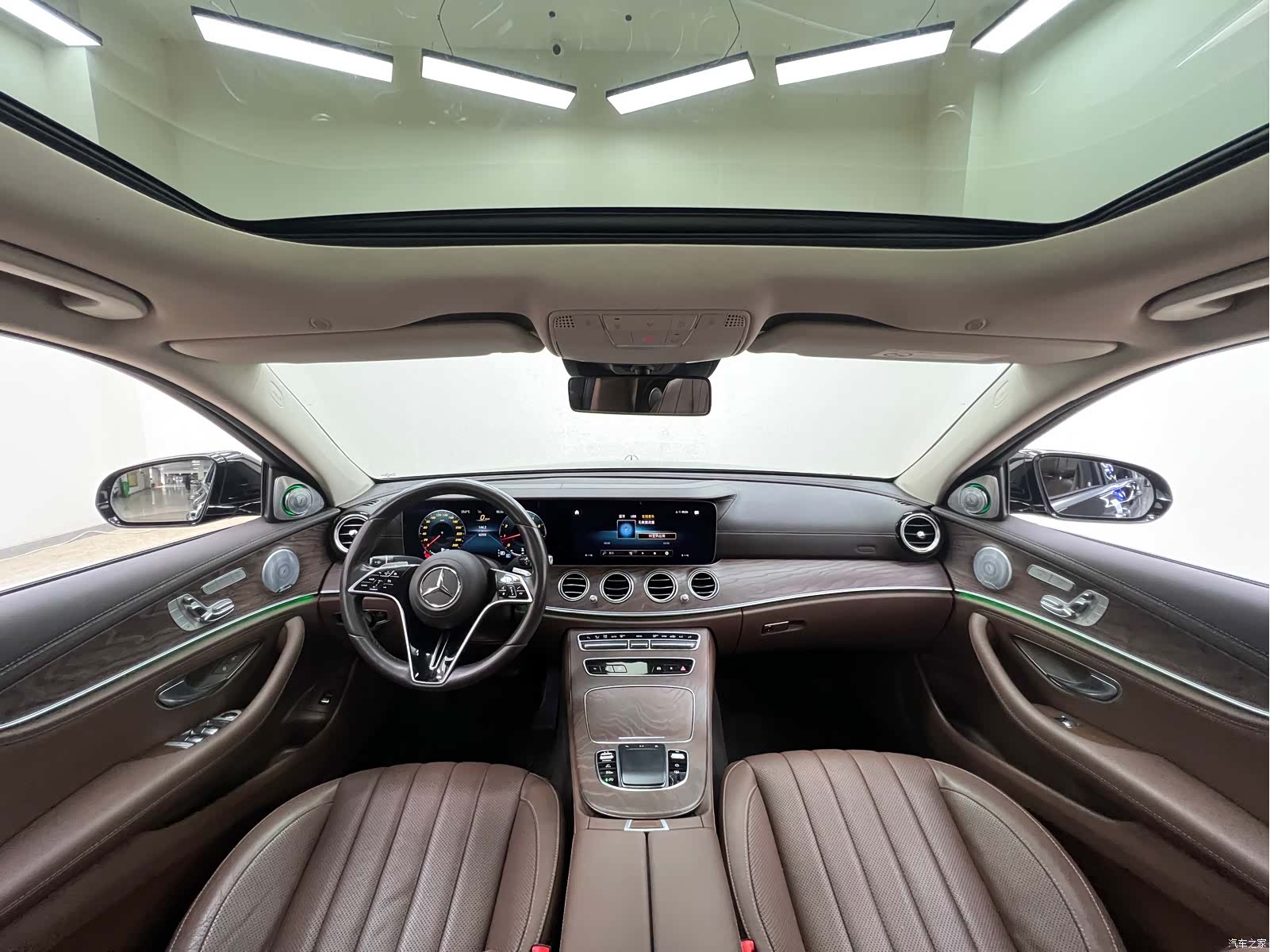 Mercedes-Benz E-Class, 2021 21