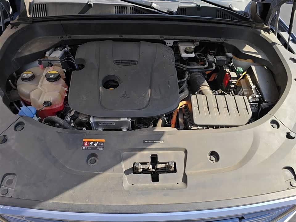 Geely Monjaro plug-in-hybrid