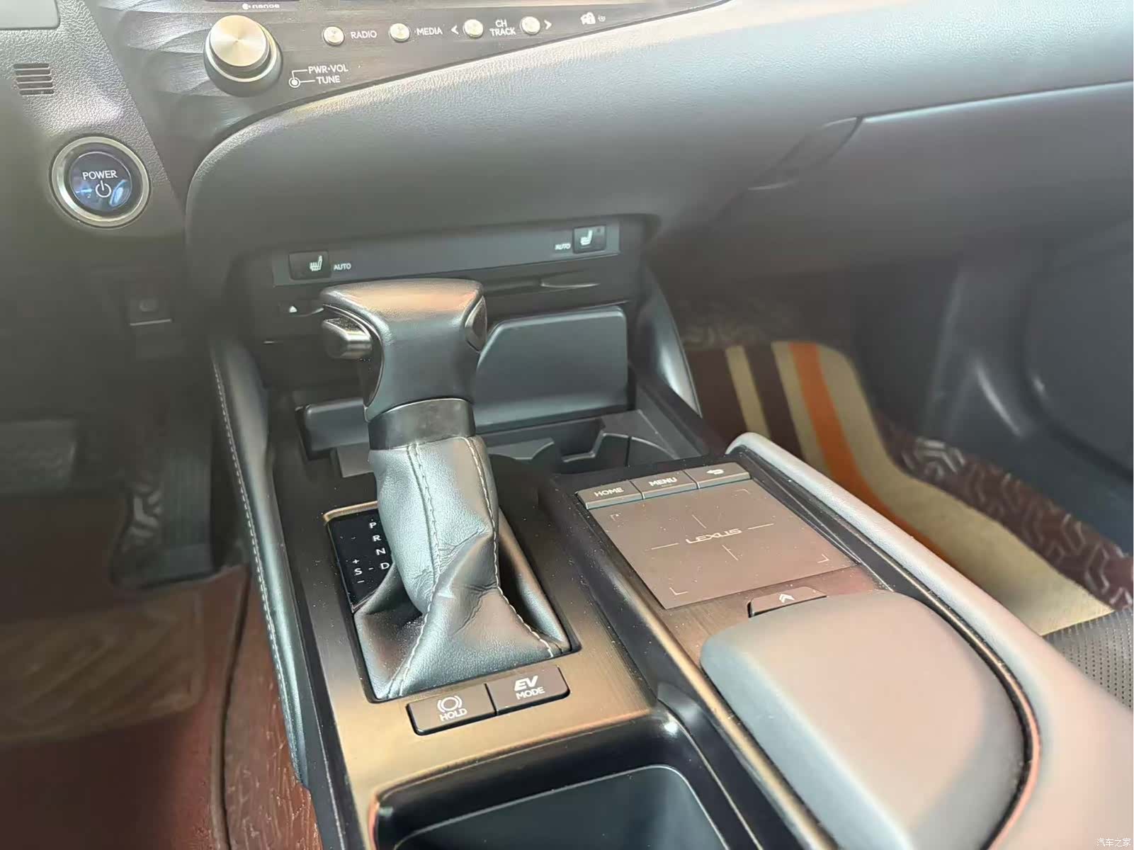 Lexus ES, 2021 6