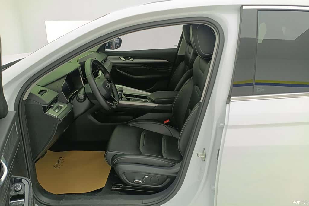 Geely Preface, 2023 9