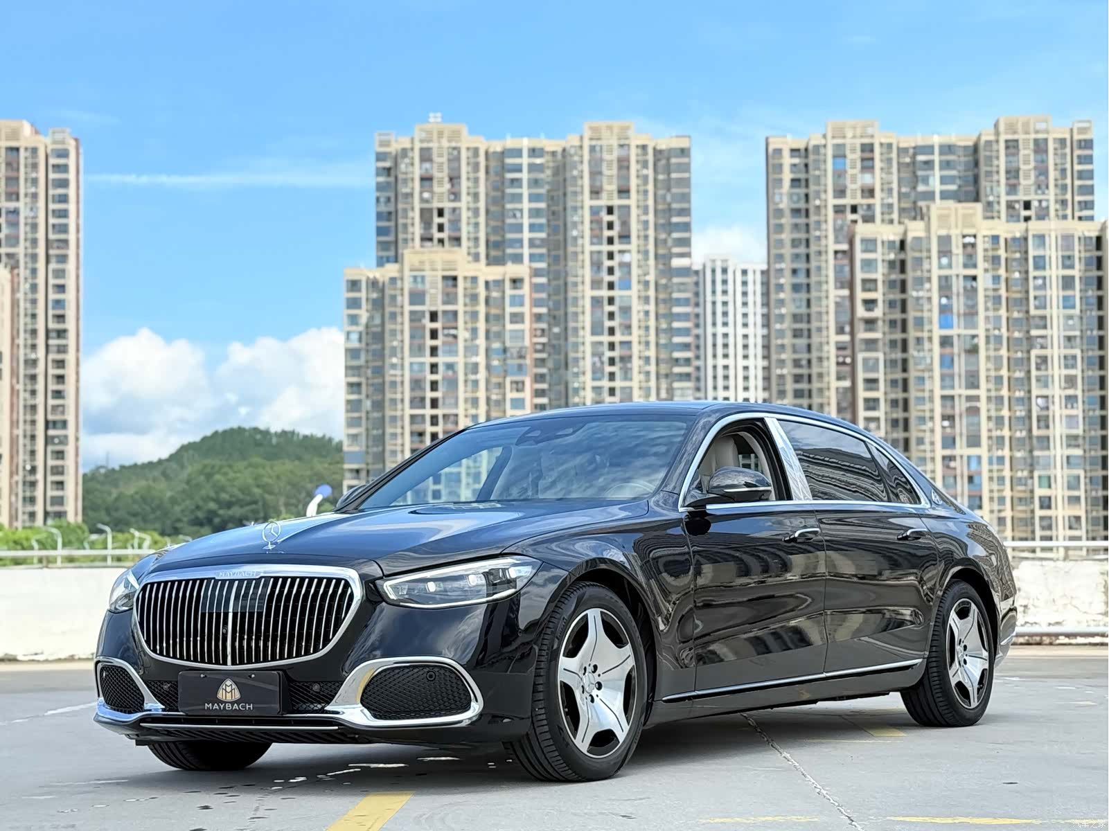 Maybach S-Class, 2024 1