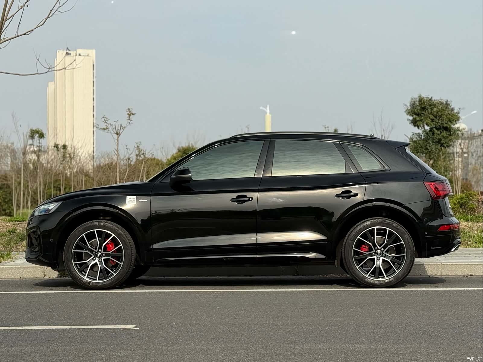Audi Q5L, 2024 4