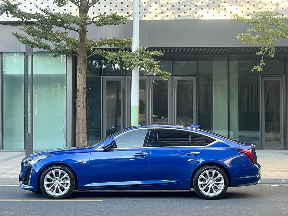 Cadillac CT5