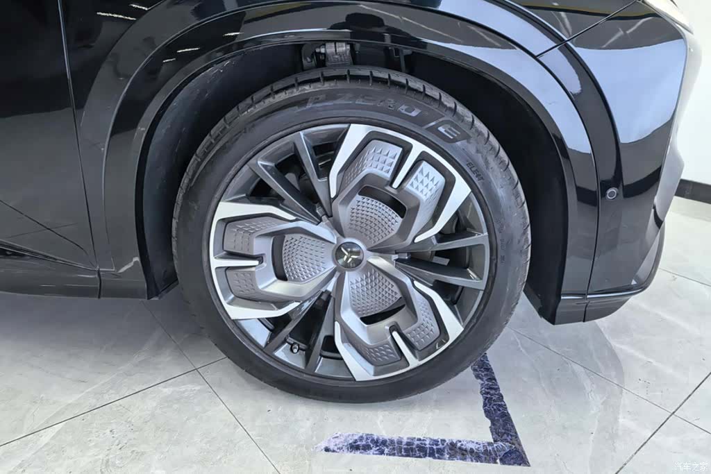 Hongqi 08, 2024 6