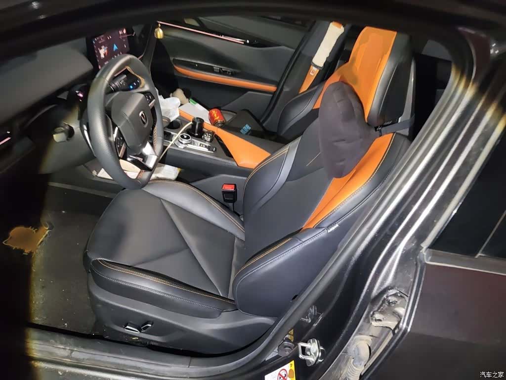 Changan UNI-V, 2023 8