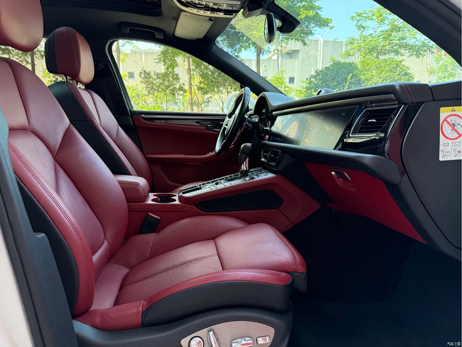 Porsche Macan, 2015 12
