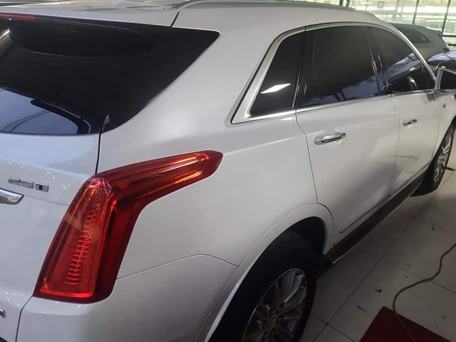 Cadillac XT5