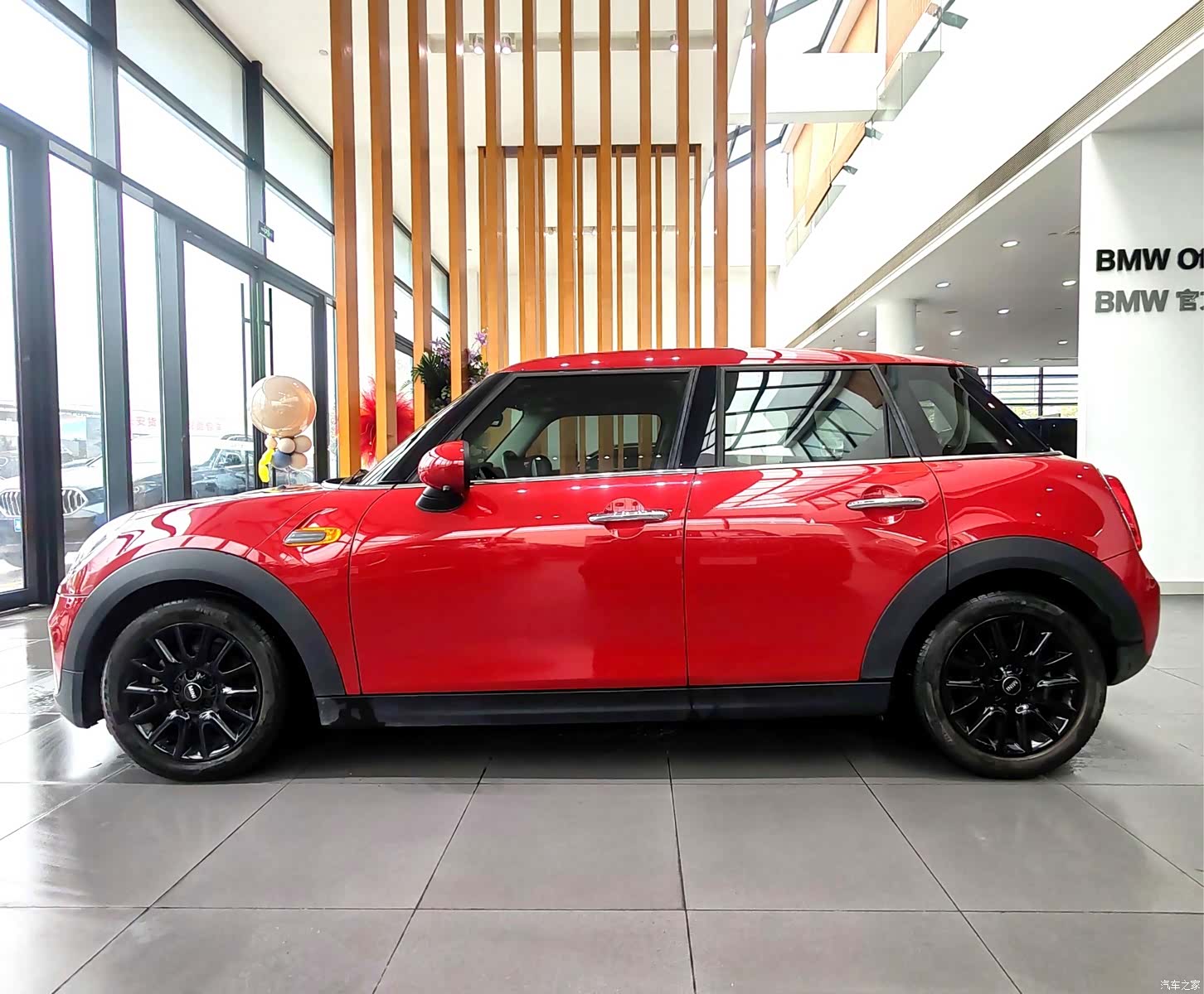 Mini ONE, 2018 4