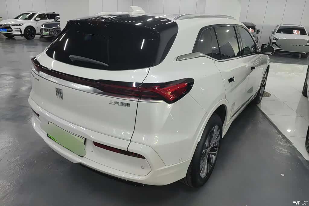 Buick E5, 2025 3
