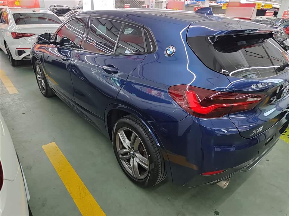 BMW X2