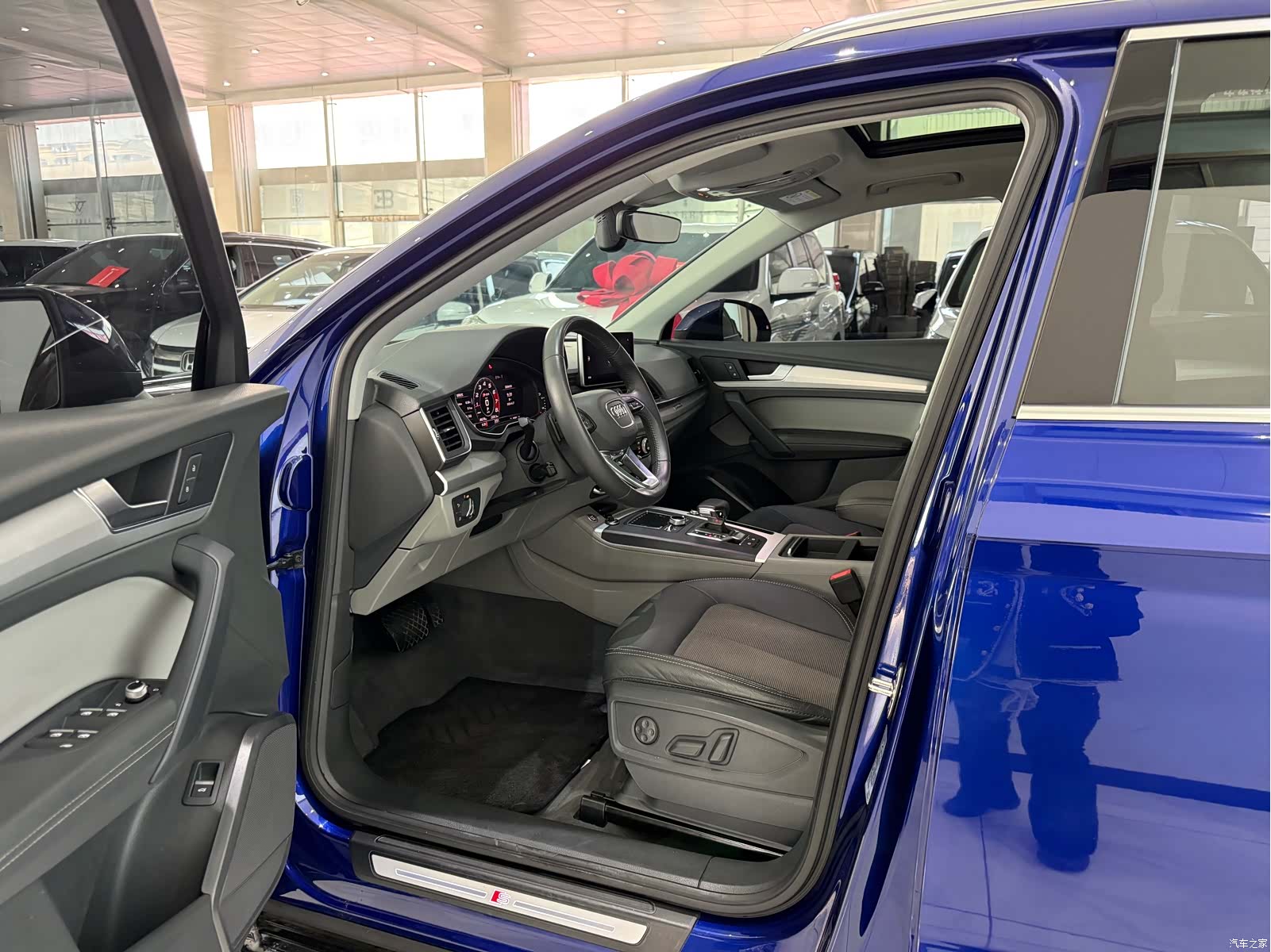 Audi Q5L, 2019 6