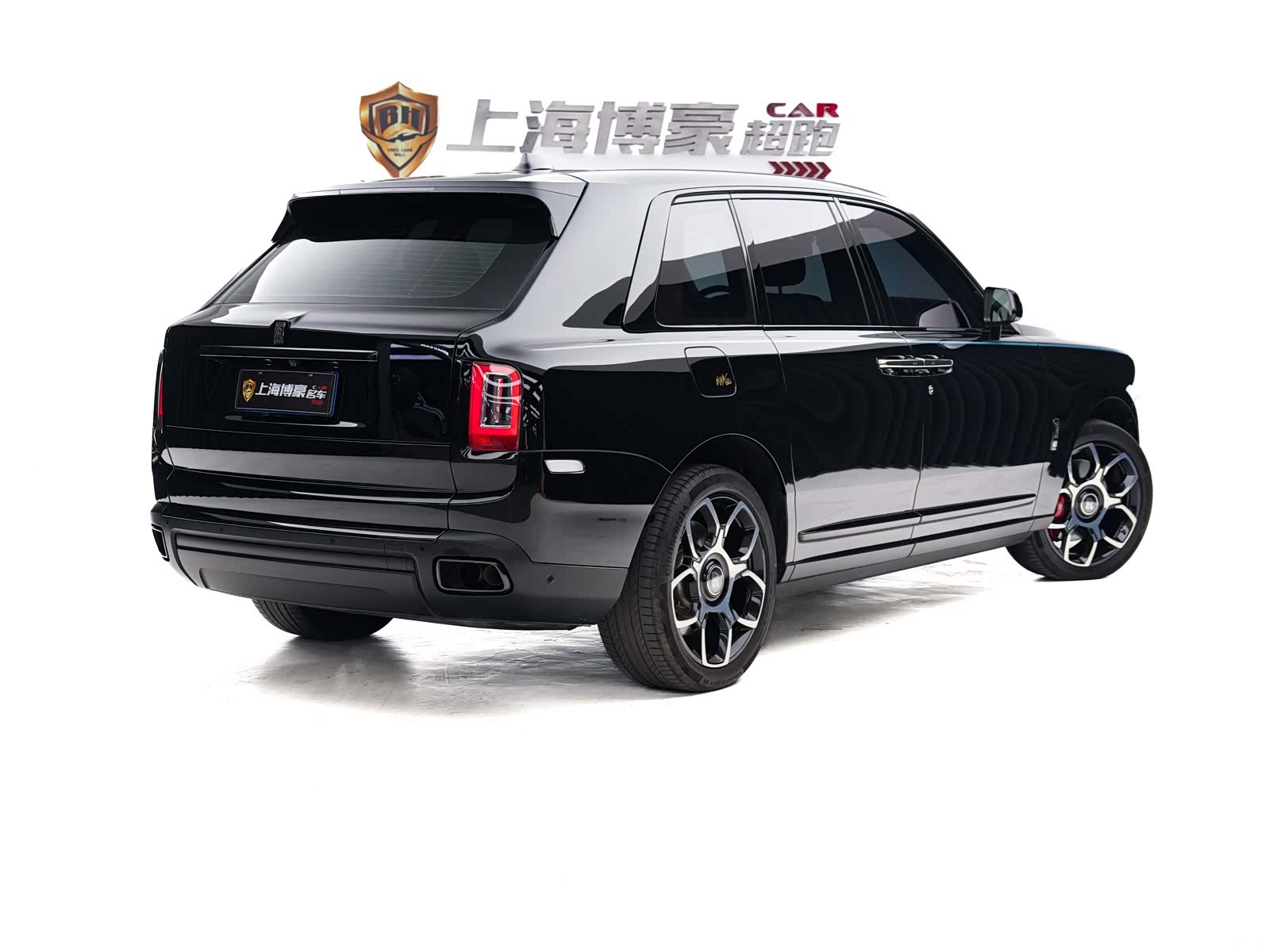 Rolls-Royce Cullinan, 2022 все фото