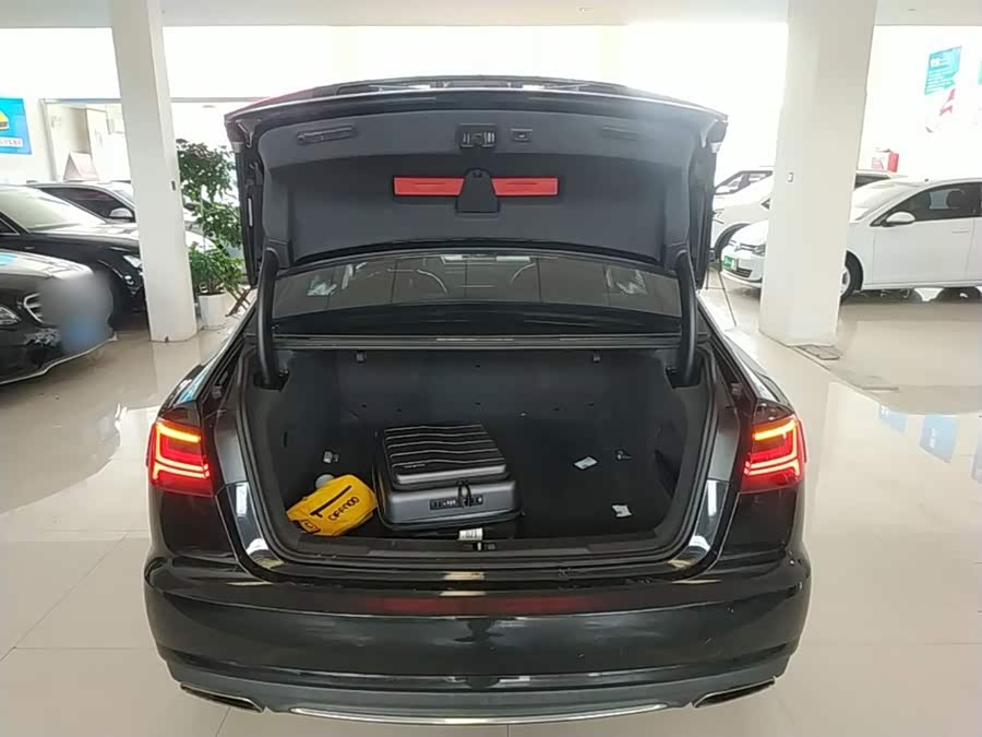 Audi A6L 2018, фото 15