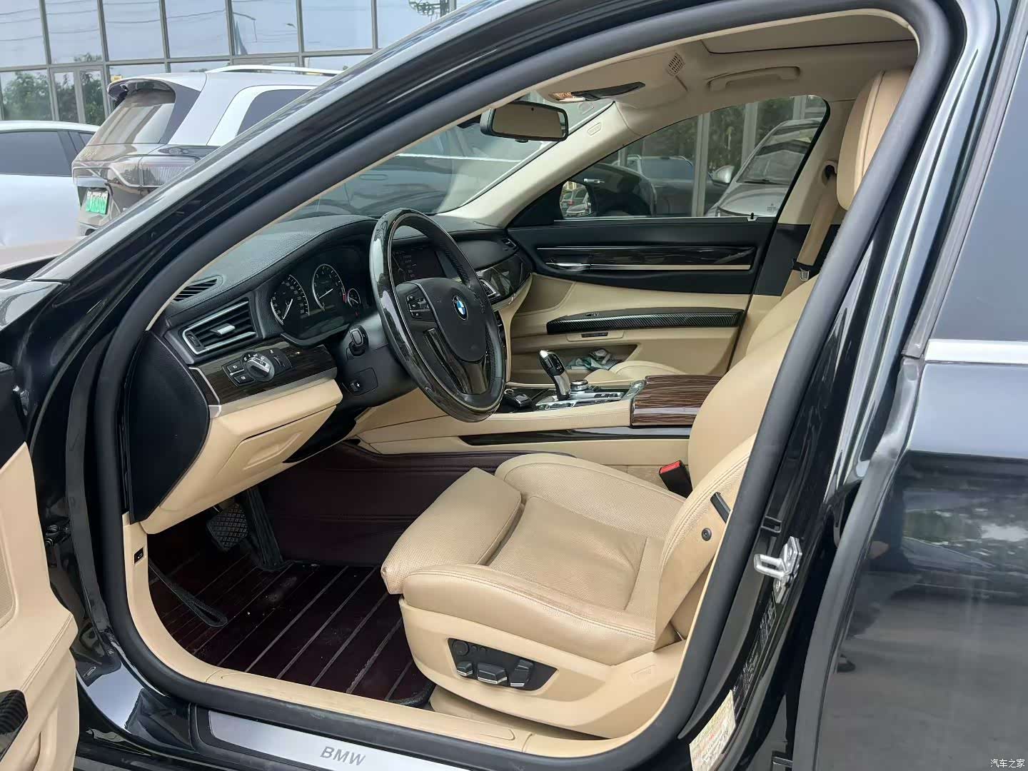 BMW 7 Series, 2012 все фото
