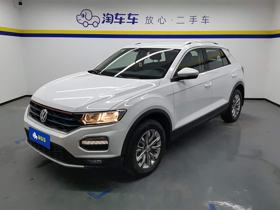 Volkswagen T-ROC exploring Songs
