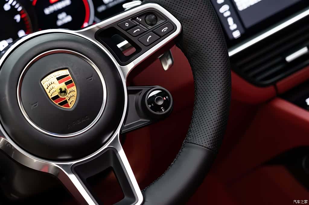 Porsche Cayenne, 2021 14