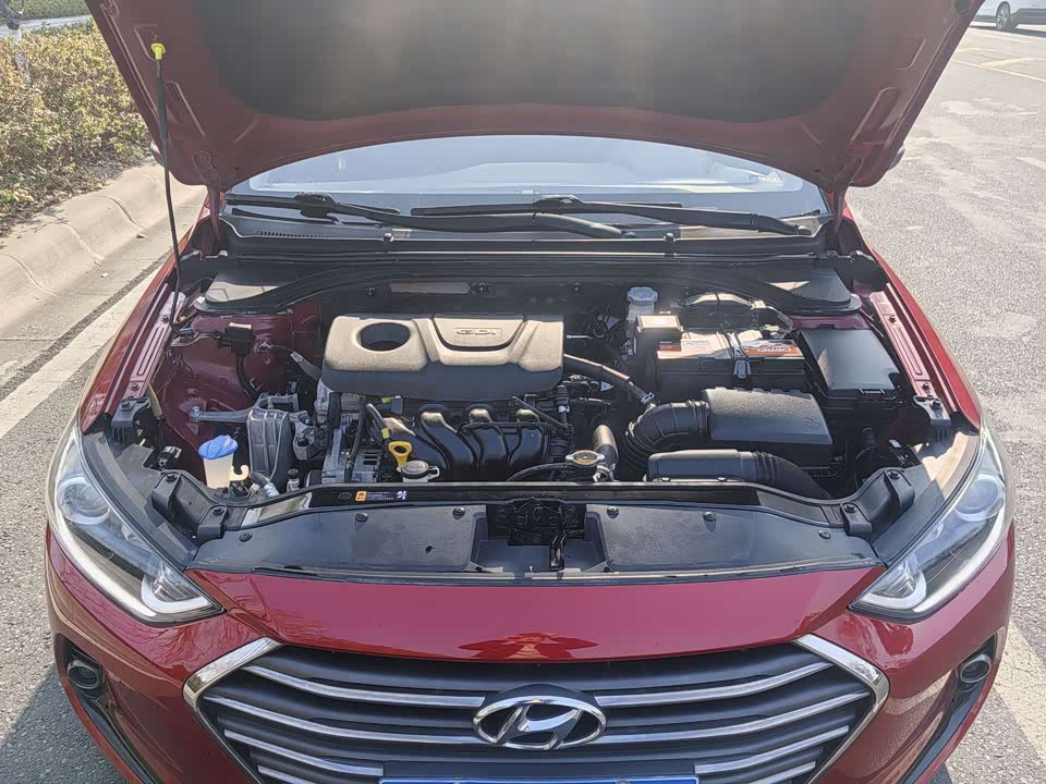 Hyundai Lead