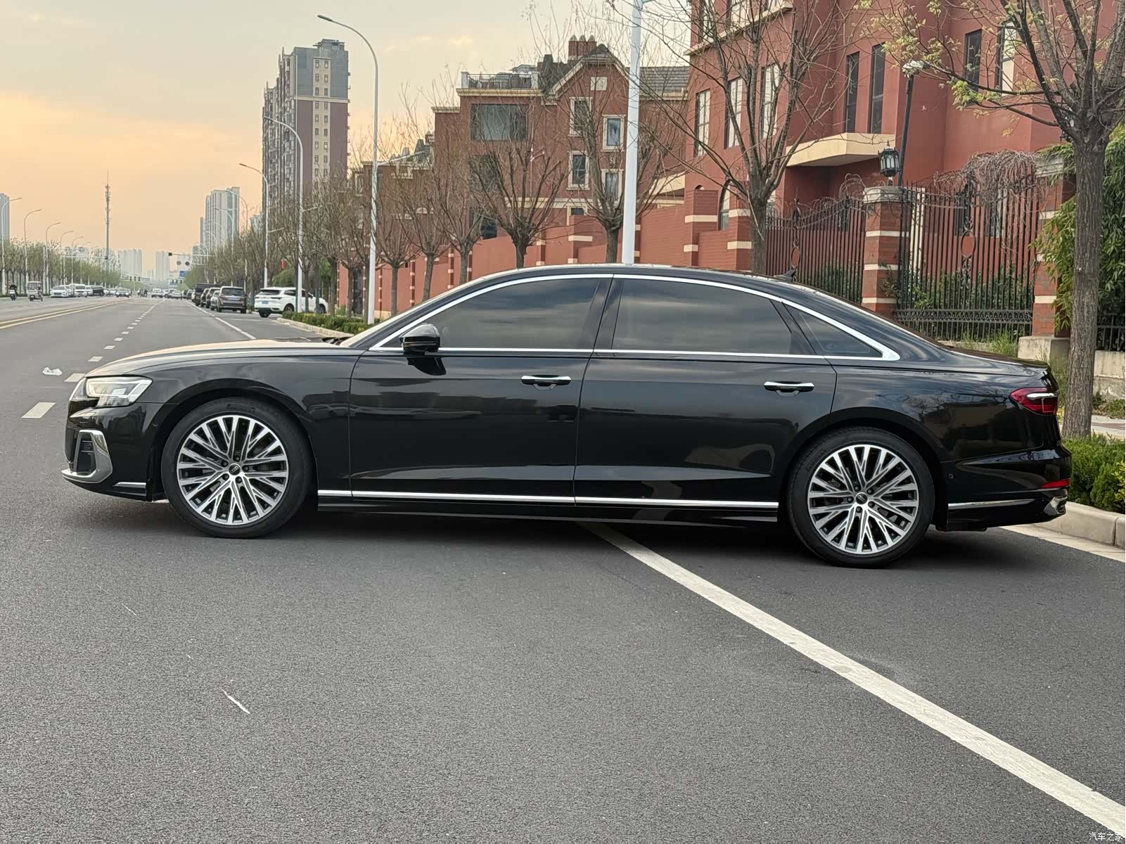 Audi A8L, 2025 3