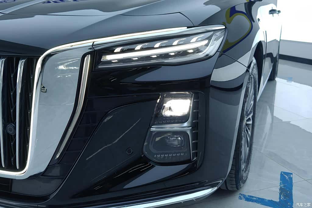 Hongqi H5, 2024 4