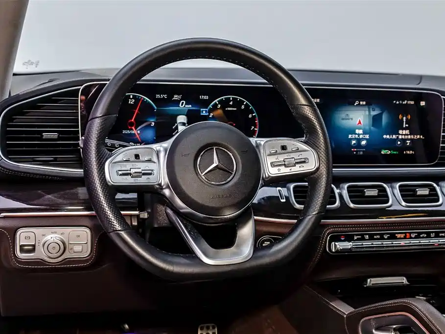 Mercedes-Benz GLS Mercedes-Benz GLS