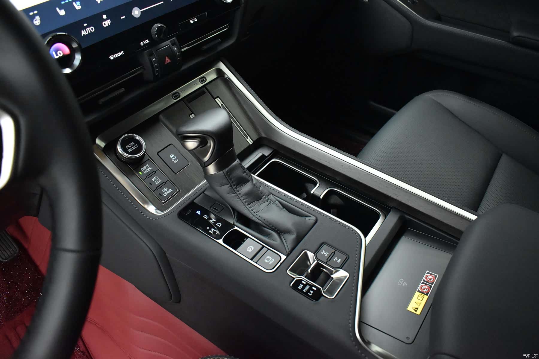 Lexus GX, 2026 12