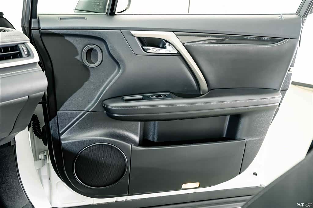 Lexus RX, 2016 14