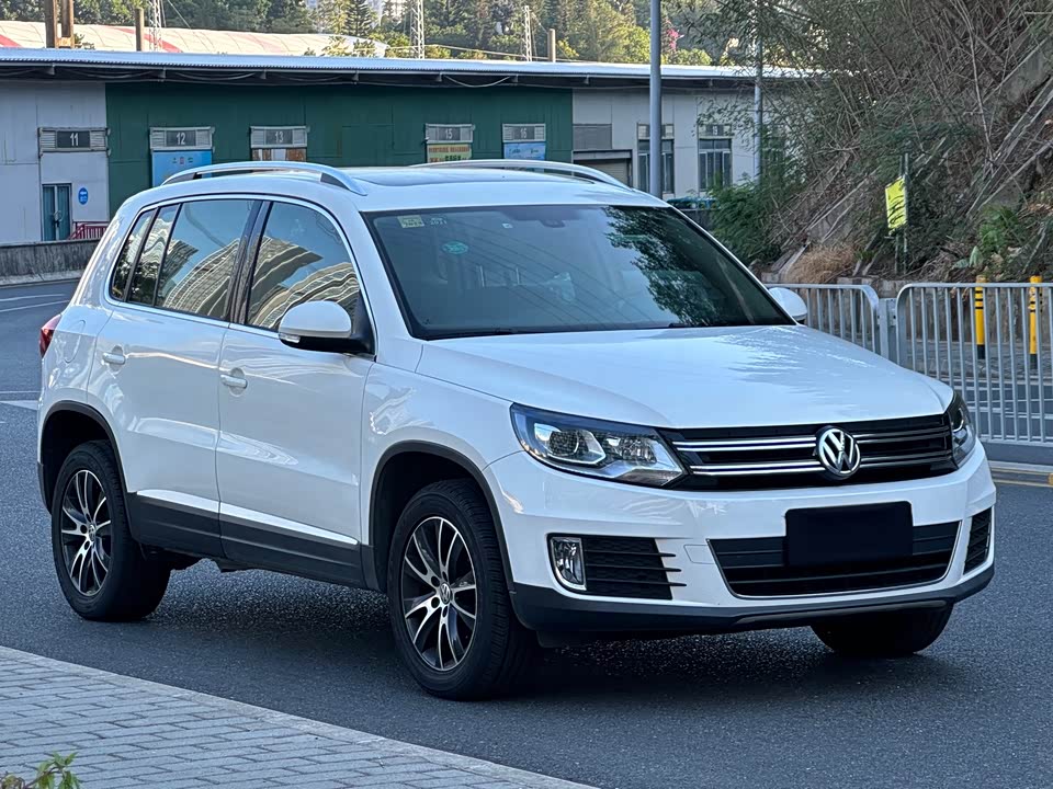 Volkswagen Tiguan